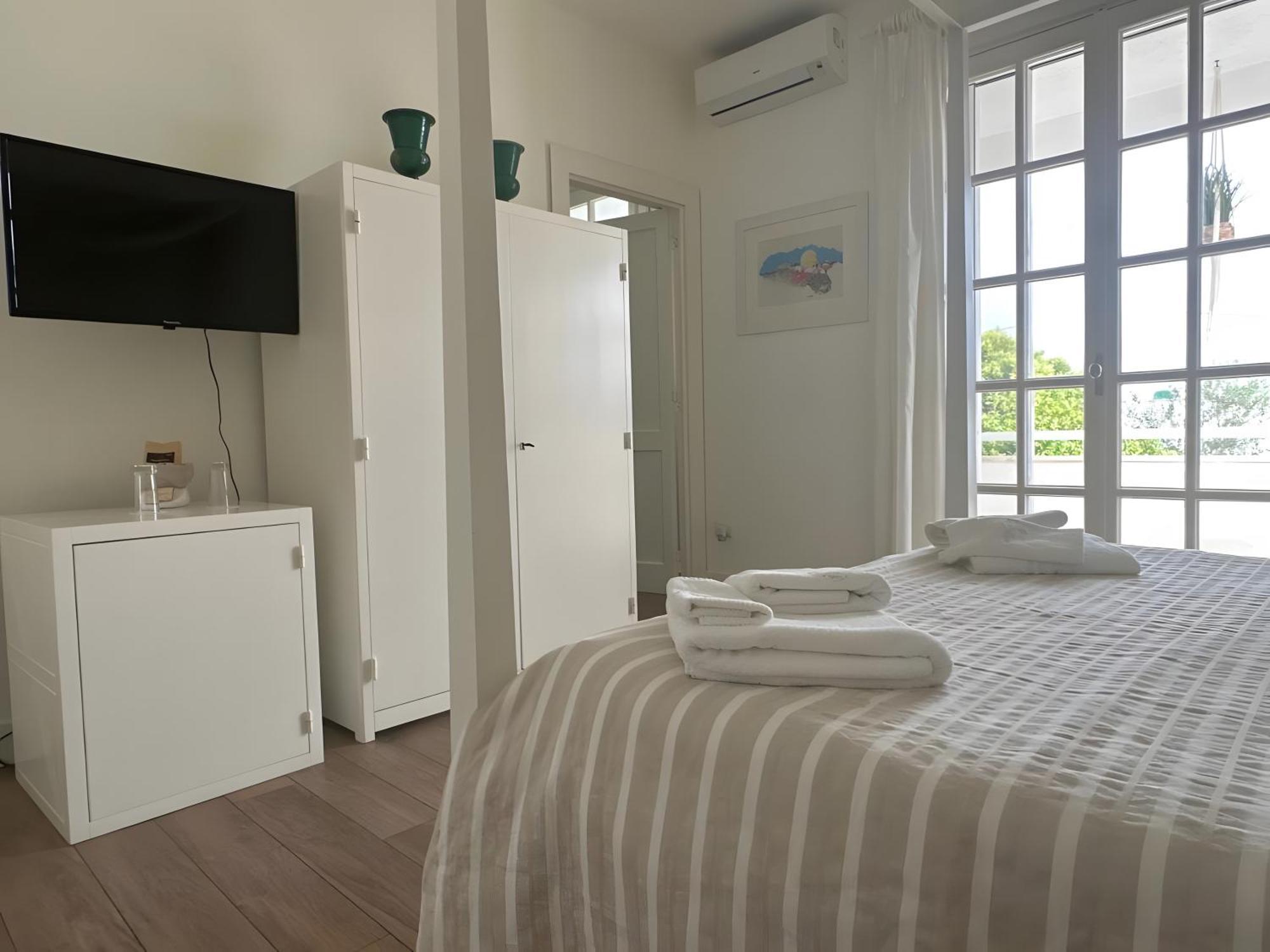 Villa Teresa Maria Porto Cesareo Eksteriør billede
